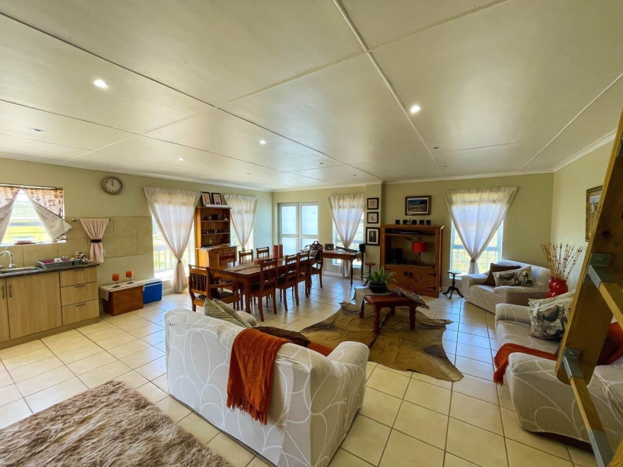 2 Bedroom Property for Sale in Friemersheim Western Cape